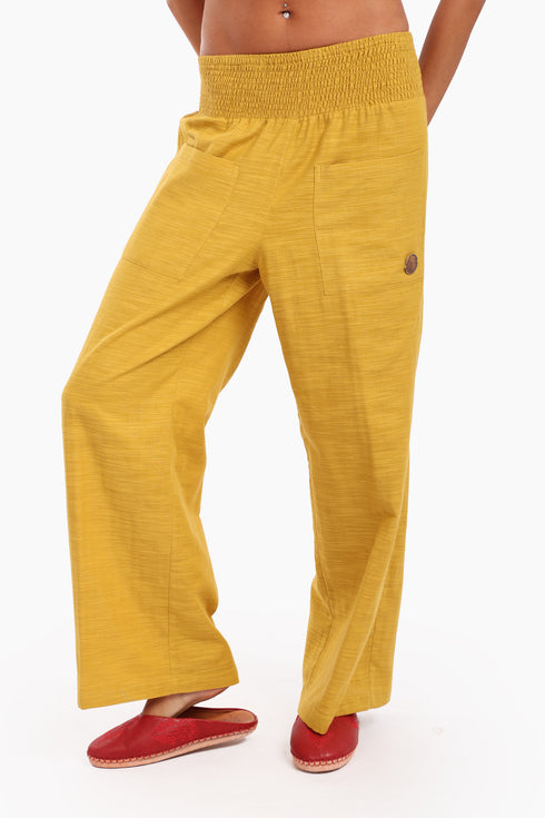 Wide leg pants in cotton with two front patch pockets